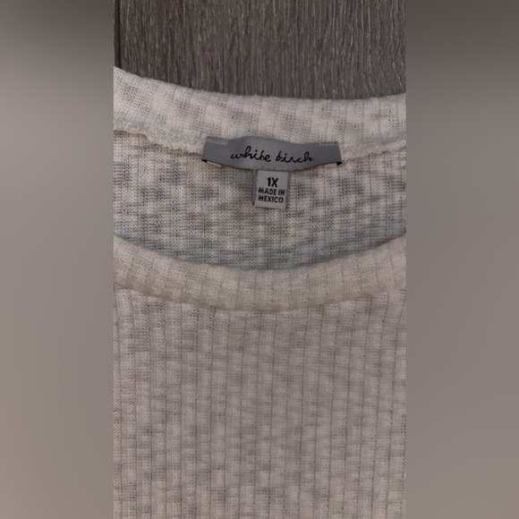 White Birch Women’s Plus Size 1X Blouse White Camo Chevron Short Sleeved Top EUC - Picture 5 of 6